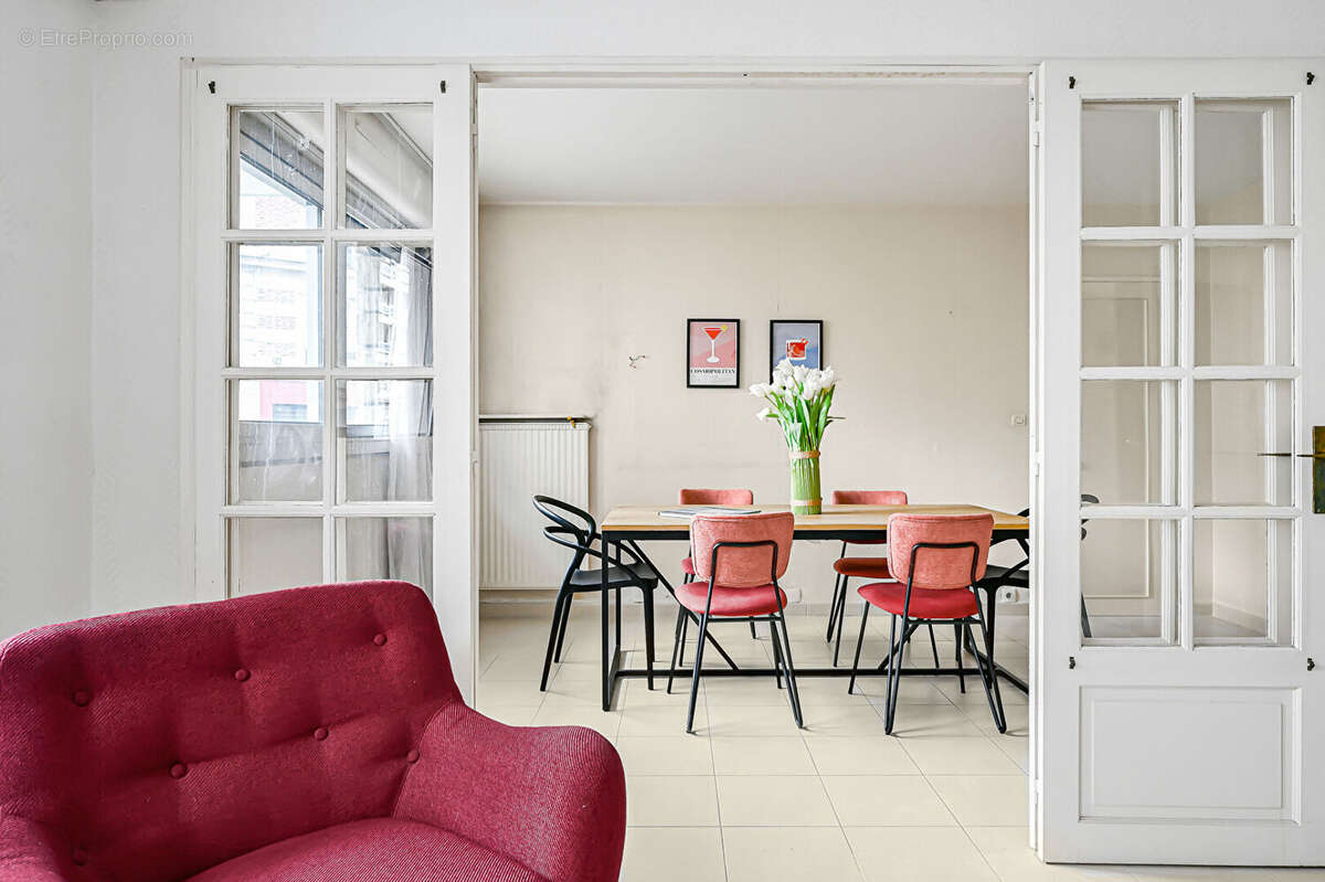 Appartement à PARIS-12E