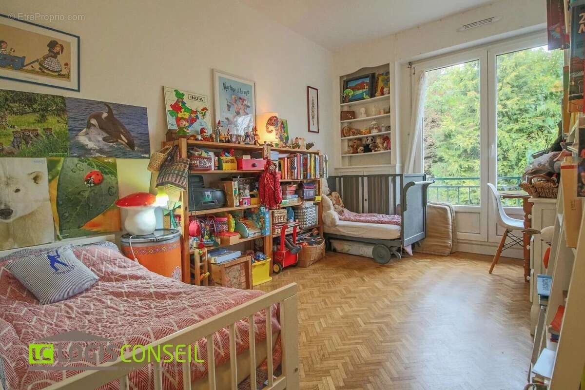 Appartement à CHATENAY-MALABRY