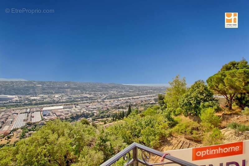 Appartement à vendre 3/4 pièces SAINT LAURENT DU VAR (06) - photo 11