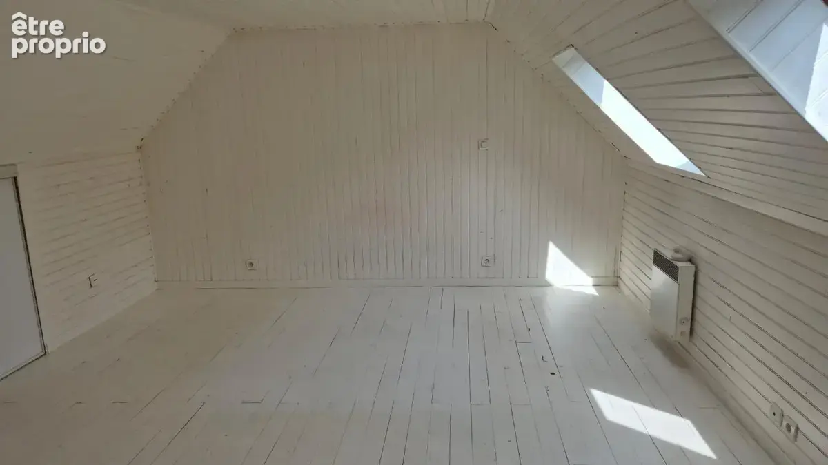 Deux logements à rénover entièrement - photo 10