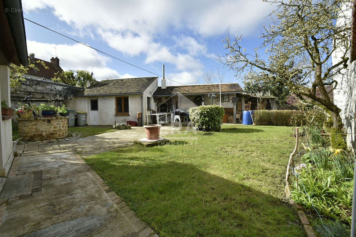 Maison à JOUARS-PONTCHARTRAIN