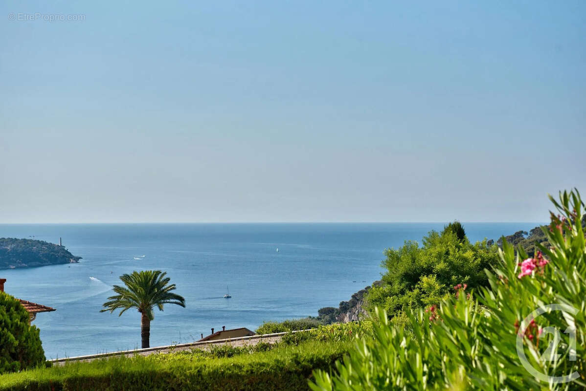 Appartement à VILLEFRANCHE-SUR-MER