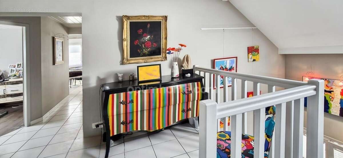 25230 seloncourt – appartement t3 – 2 chambres – terrasse - garage - dpe c - lumineux - photo 10
