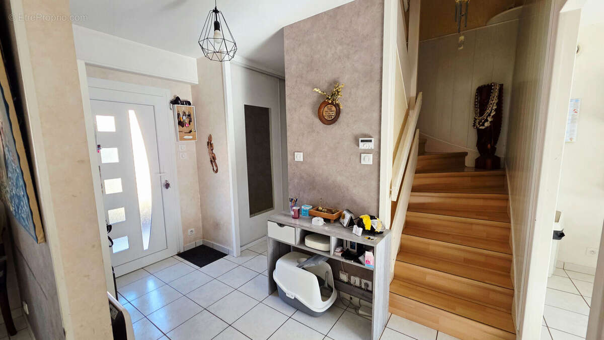 Maison à BELLIGNAT