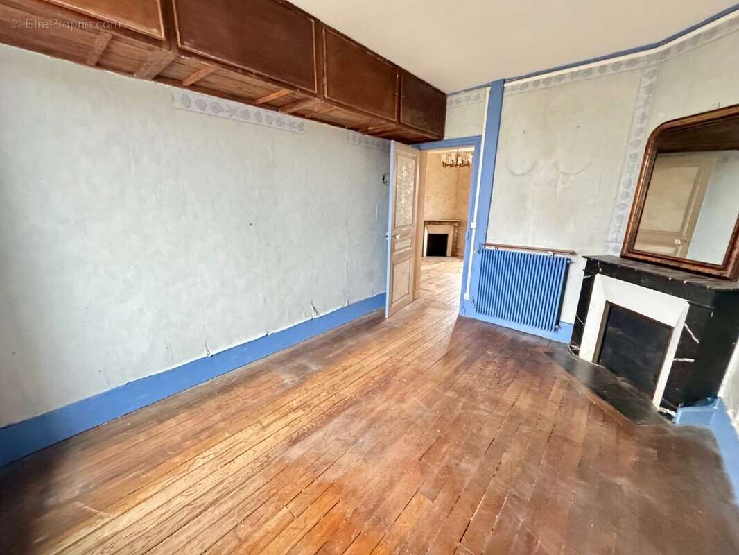 Appartement à VILLENEUVE-SAINT-GEORGES