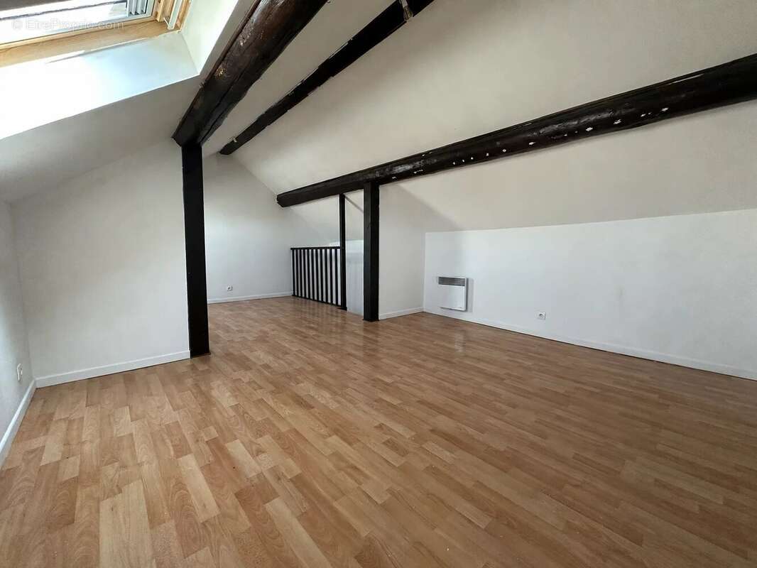 Appartement à SERRIS