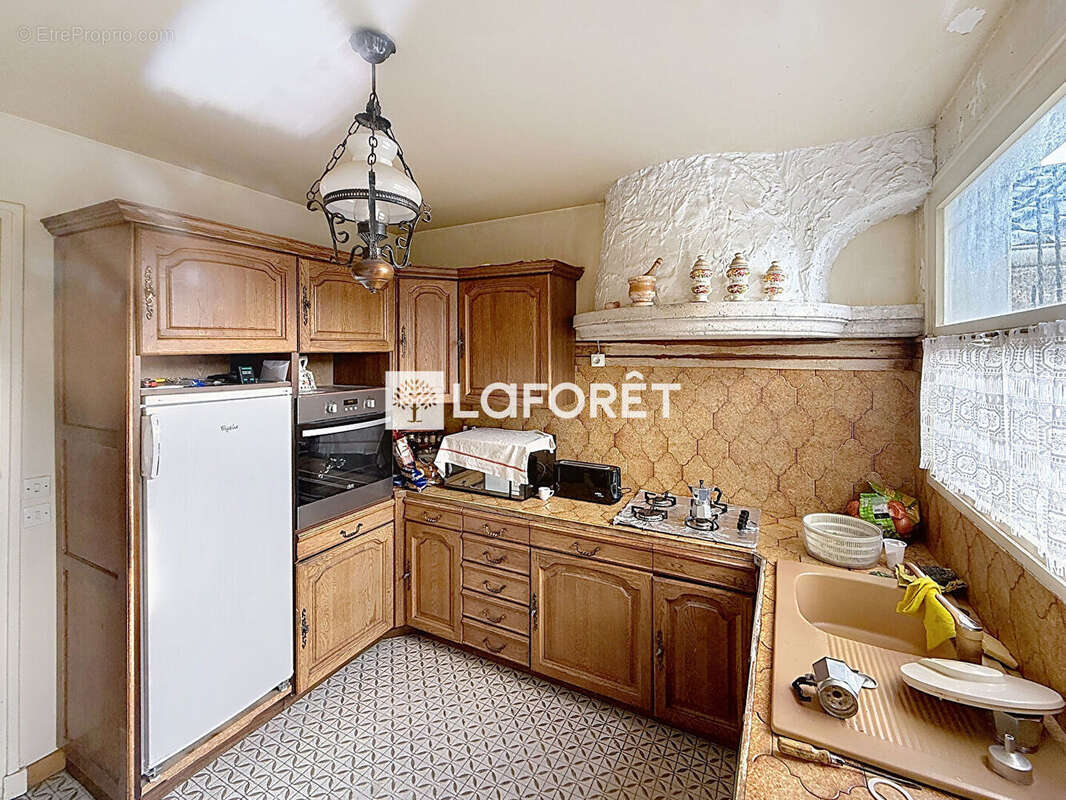 À vendre Maison familiale 4 chambres avec garage Terrain de 258 m² - photo 4