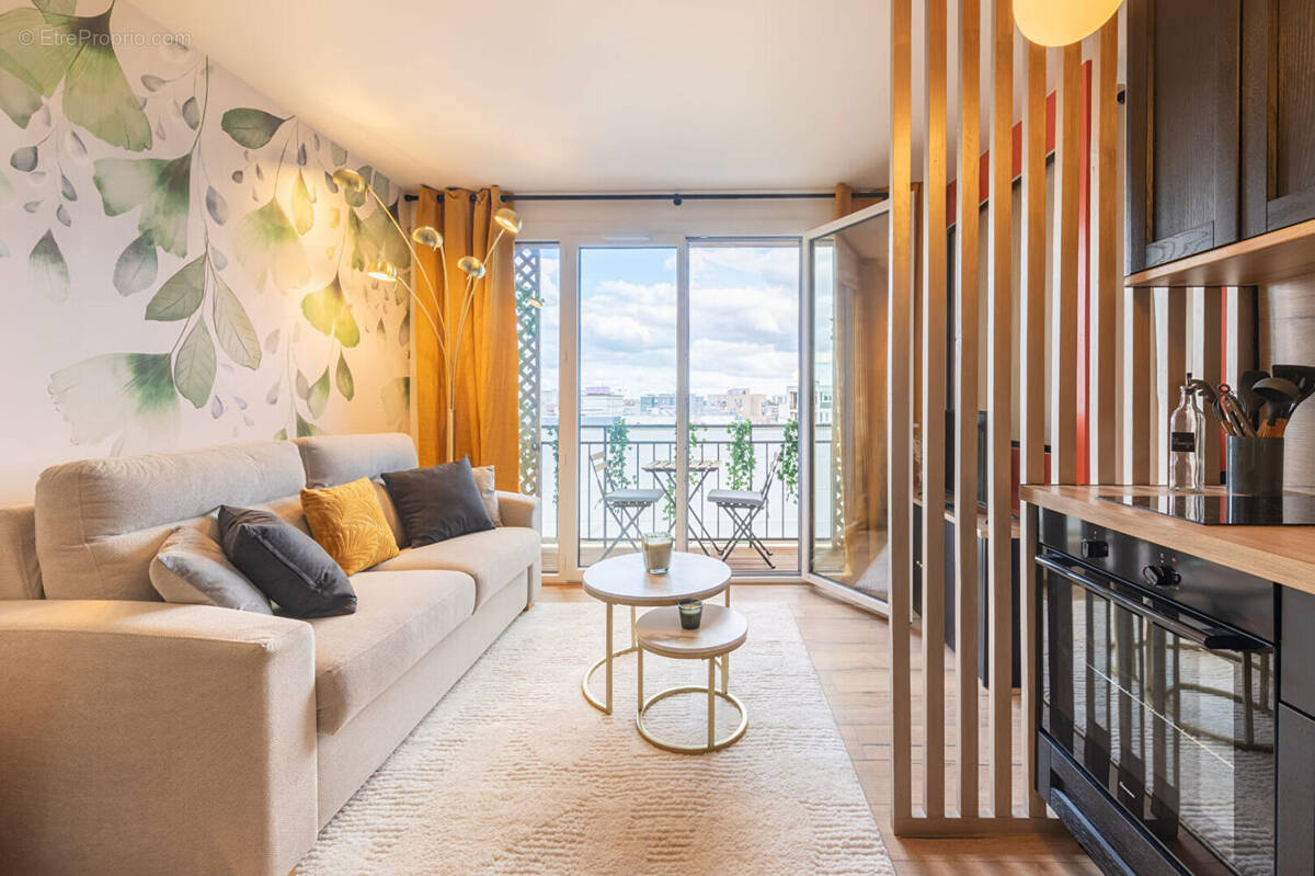Appartement à AUBERVILLIERS