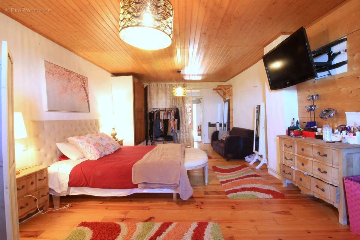 Maison à TOURNON-D&#039;AGENAIS