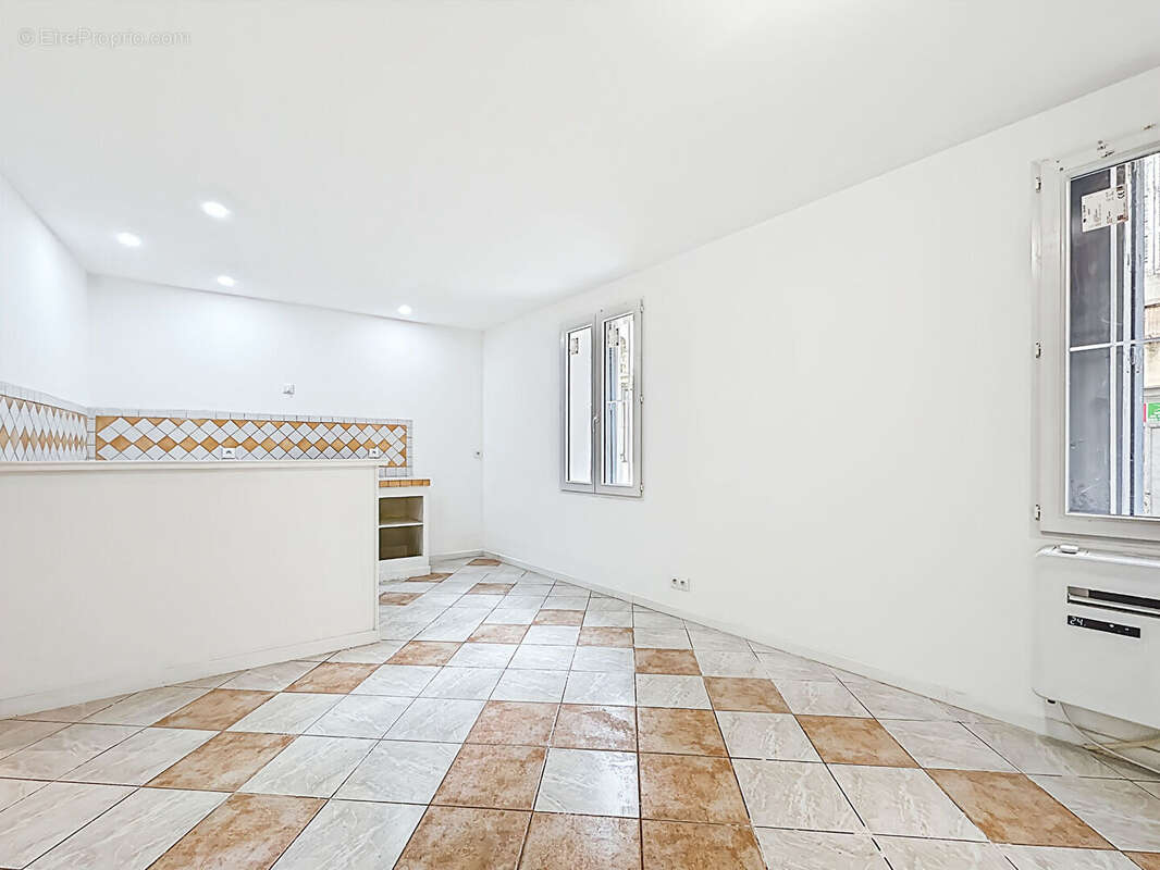 Appartement à AUBAGNE