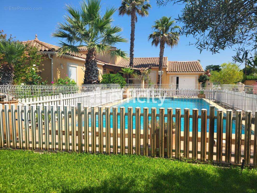 Maison à USCLAS-D'HERAULT