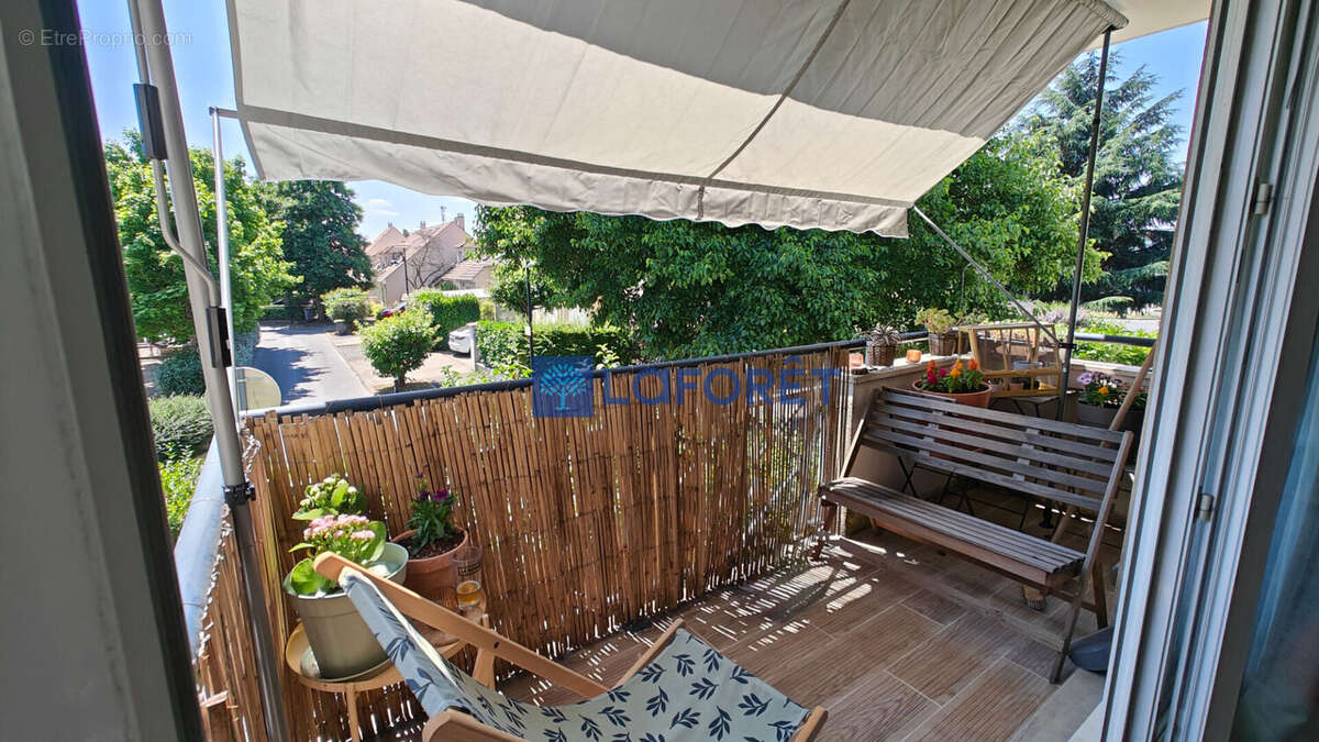 Appartement à MORANGIS