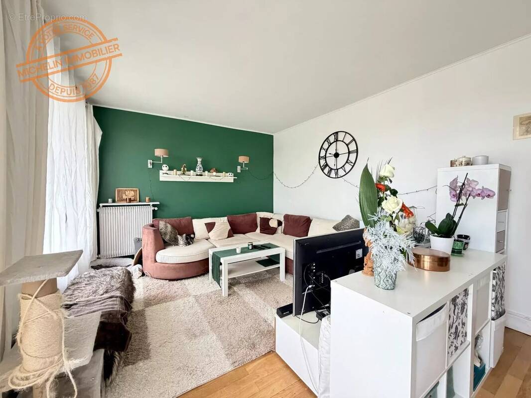 Appartement à CHAMPAGNE-AU-MONT-D'OR