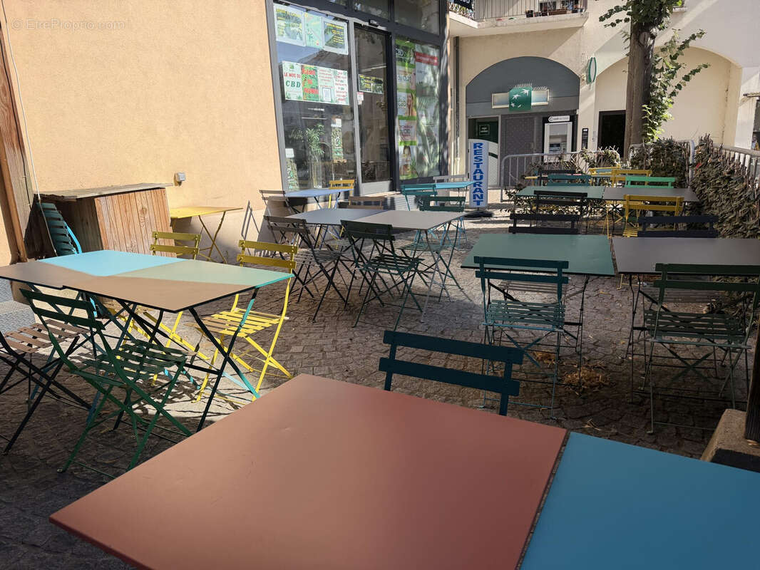 Commerce 200 m² à Thiais  - photo 5