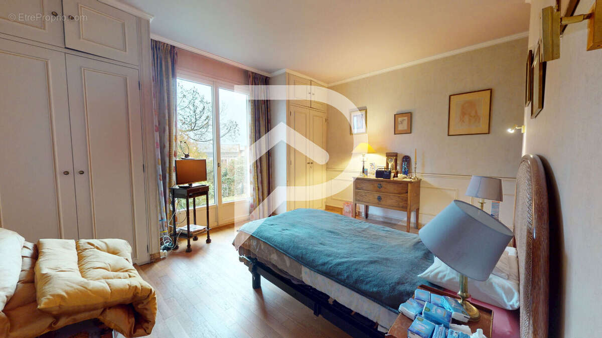 Maison à MARLY-LE-ROI