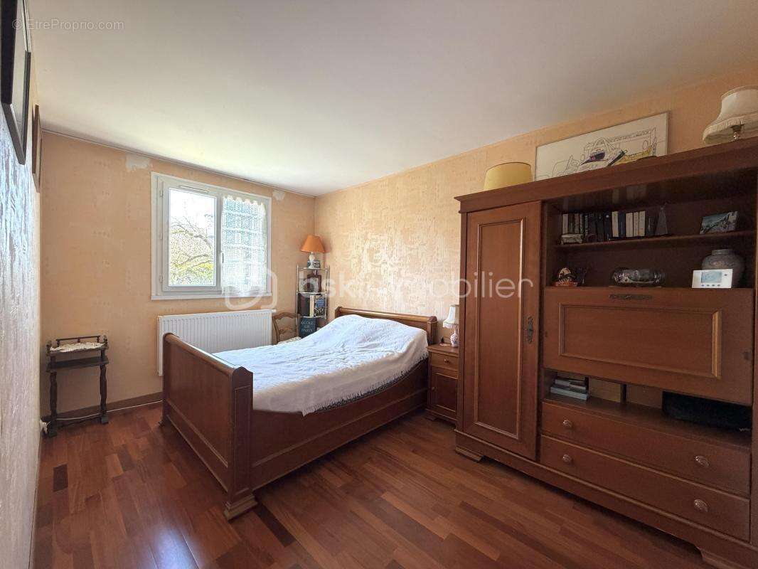 Maison à MAREIL-SUR-MAULDRE