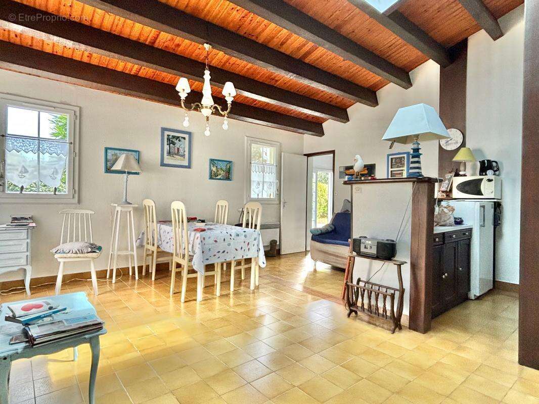Maison à SAINT-GEORGES-D'OLERON