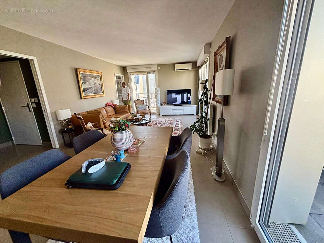 Viager libre  - App de standing  - balcon et terrasse - photo 4
