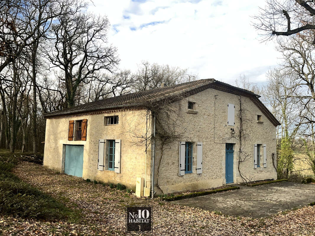 Maison à MAUVEZIN