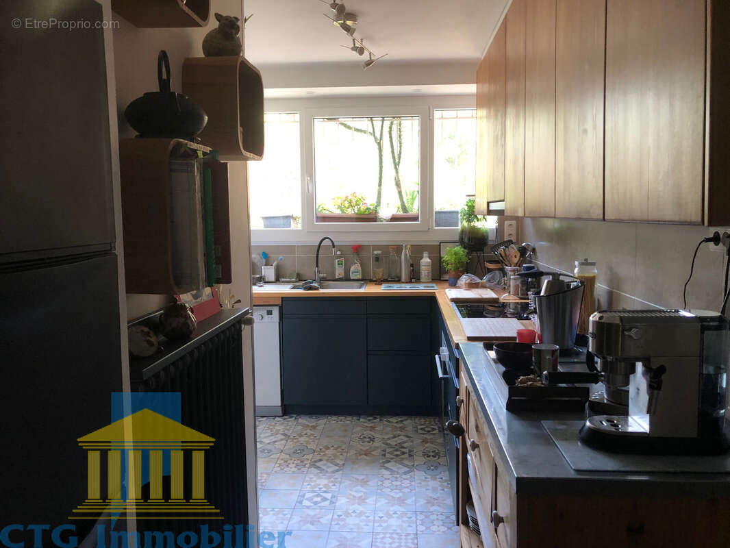 Appartement à MARSEILLE-8E