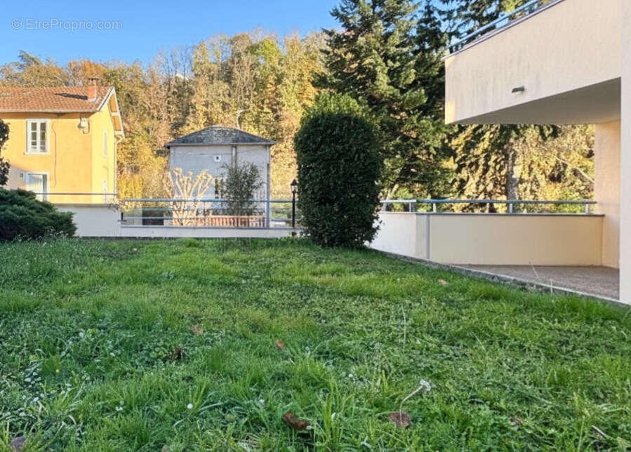 Appartement à SAIN-BEL