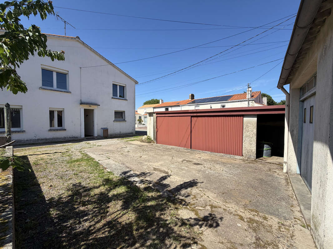 Maison à AIZENAY
