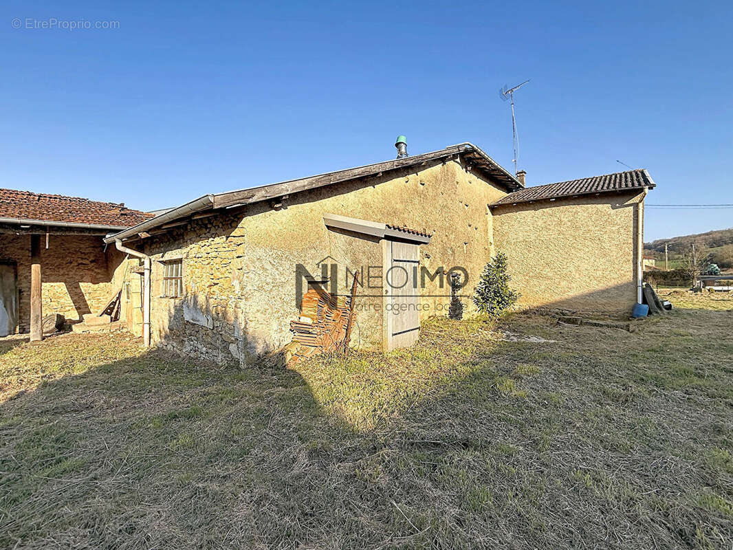 Maison à AOUZE