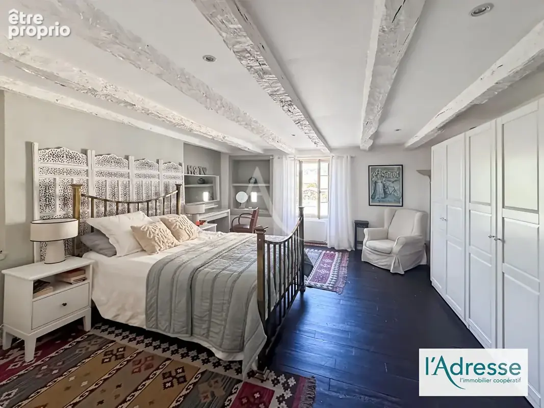 EXCLUSIVITE Élégante Maison en pierre rénovée avec piscine et dépendance - photo 11