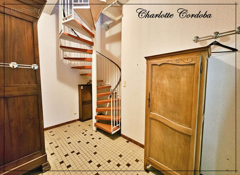 Maison à FEUGAROLLES