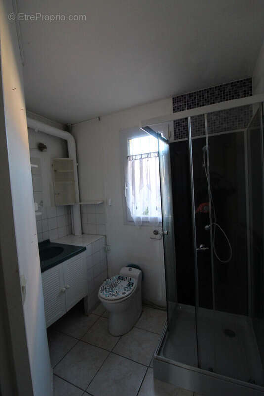 Maison Saint Martin De Crau 6 pièce(s) 120 m2+ terrain au centre ville. - photo 13