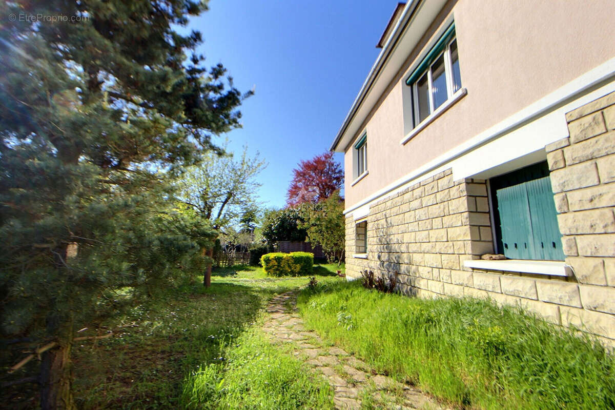 Maison Triel Sur Seine 6 pièce(s) 219 m2 - photo 11