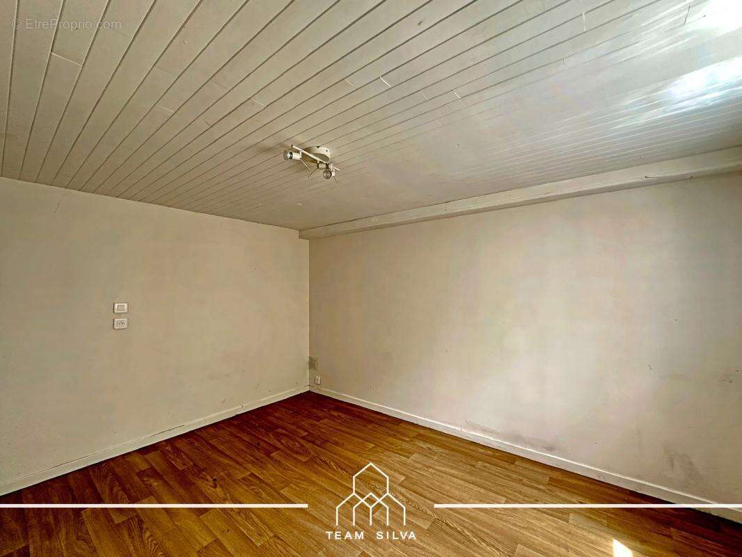 Maison 120 m² à Solaize  - photo 32