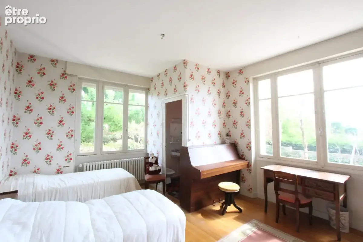 La Charité sur Loire, maison de maître centre-ville - photo 7