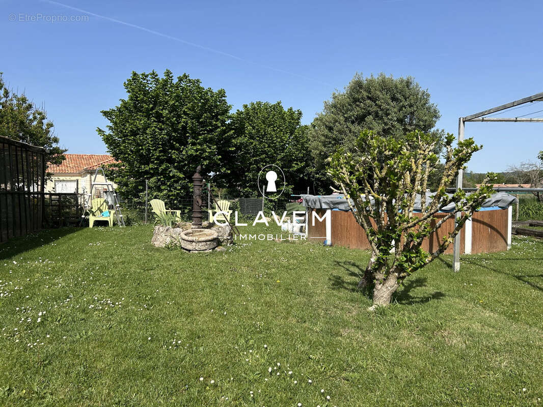 Maison à SAINTE-FOY-LA-GRANDE