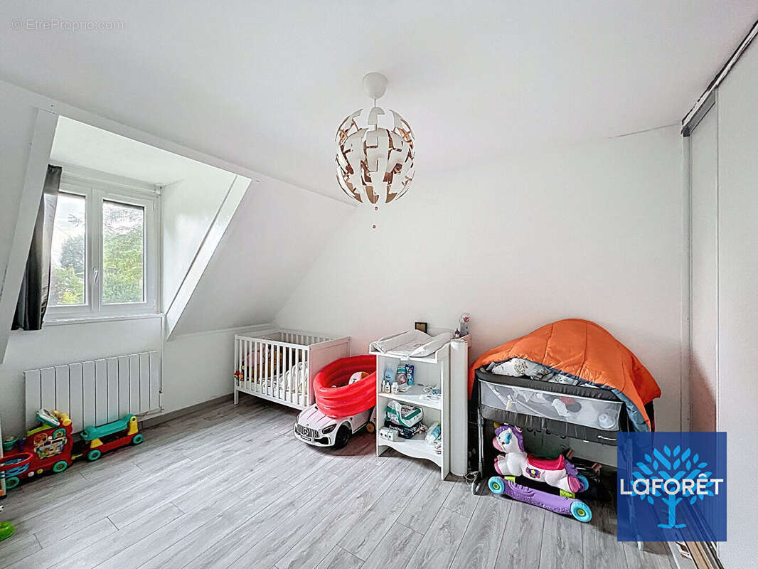 Appartement à LA FERTE-ALAIS