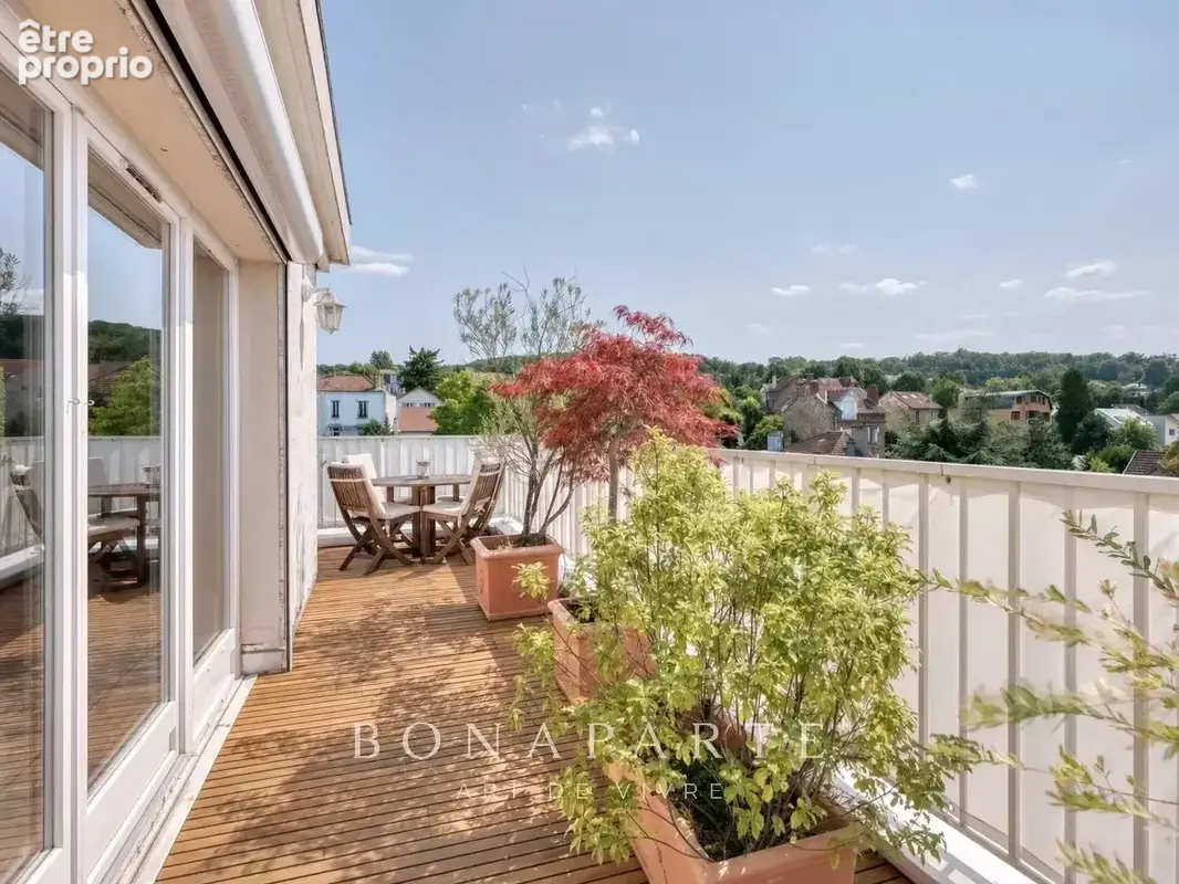 Dernier étage avec terrasse - photo 11