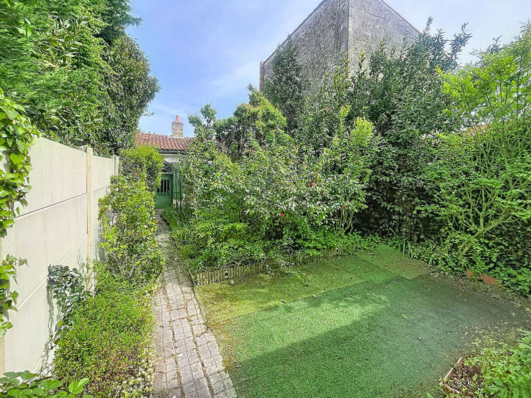 Maison à ROCHEFORT