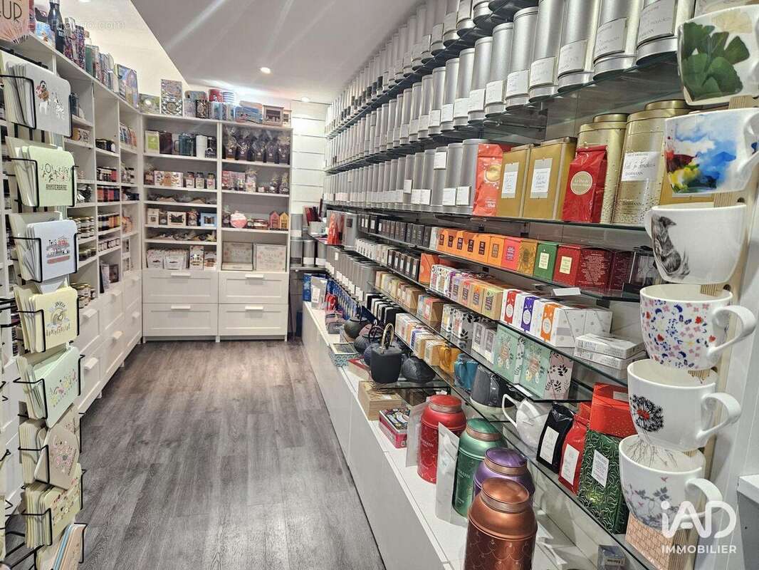 Photo 5 - Commerce à PLOZEVET