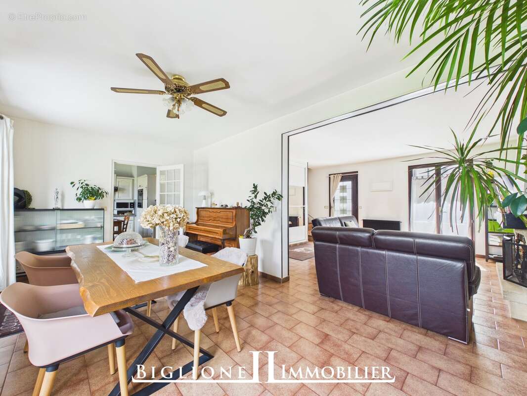 Maison à MONTFERMEIL