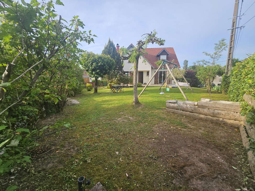 Maison à SAULES