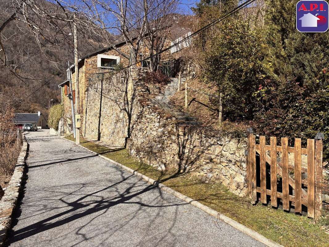 Maison à CAMPAGNA-DE-SAULT