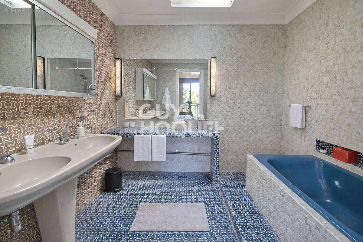 Appartement à CHAVILLE