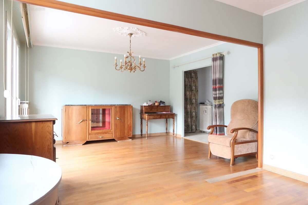 Appartement à SAINT-ETIENNE