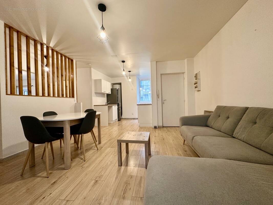 Appartement à ROMANS-SUR-ISERE