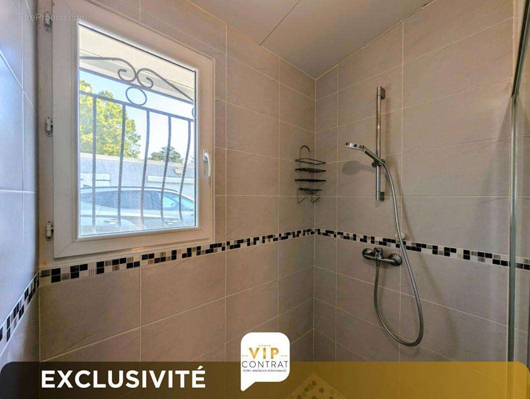 Maison Boutiers Saint Trojan 5 pièce(s) 152 m2 Exclusivité VIP - photo 11
