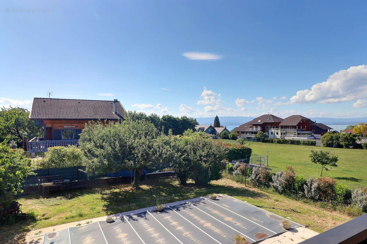 Maison à MAXILLY-SUR-LEMAN