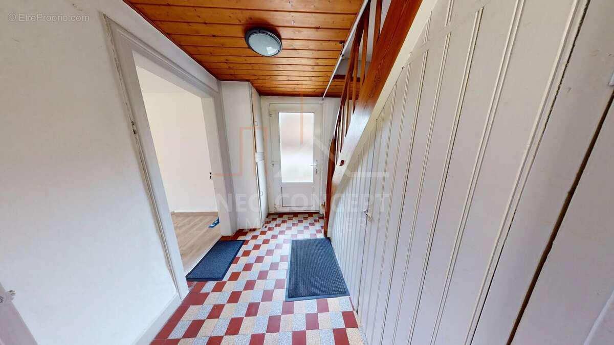 Maison à NEEWILLER-PRES-LAUTERBOURG