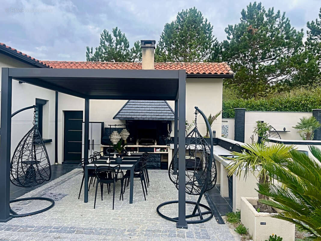 Maison à VILLENEUVE-SUR-LOT