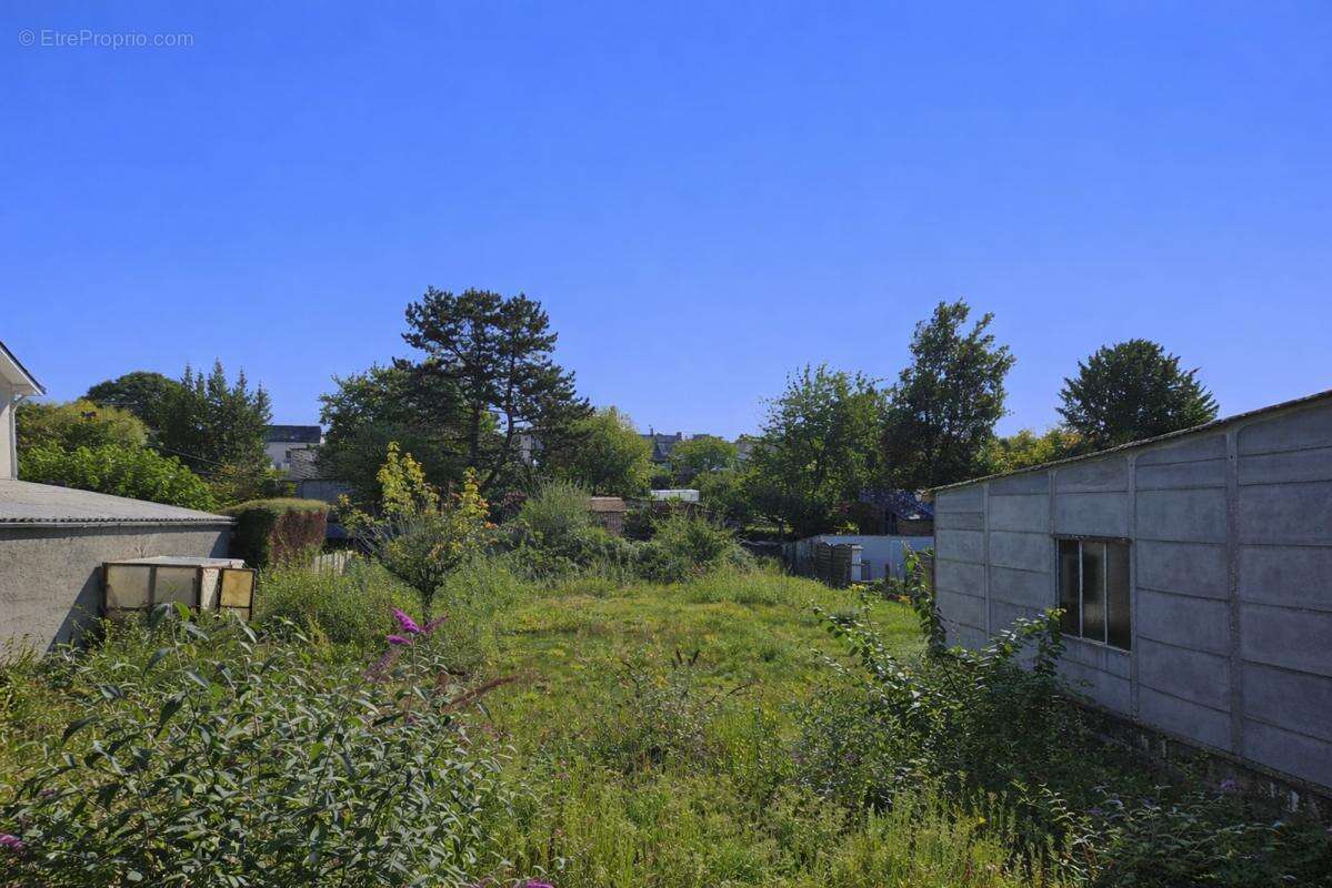 Terrain à CHATEAUBRIANT