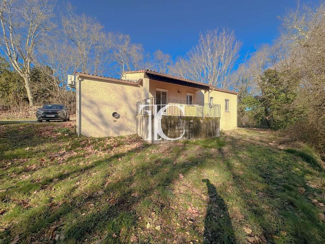 Maison à SAINT-AMBROIX